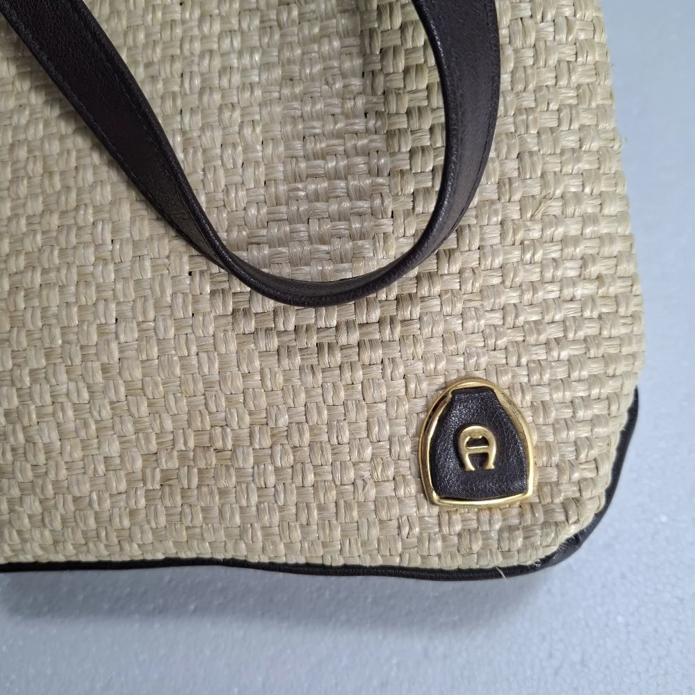 Etienne Aigner Woven Purse Handbag Shoulder Bag With Matching Mirror Tan Brown